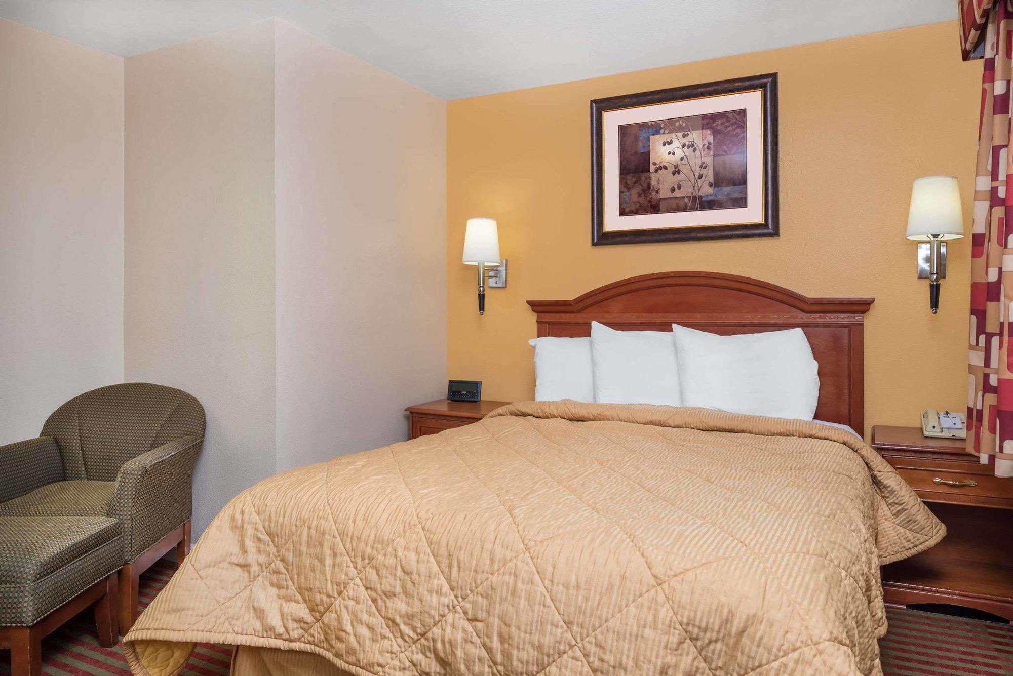 Travelodge By Wyndham Klamath Falls Extérieur photo